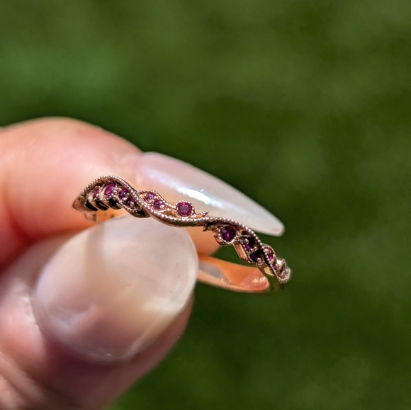 14K Rose Gold Ruby Milgrain Floral Style Ring Band - Picture 4 of 8